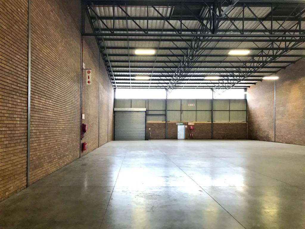 973  m² Industrial space in Pomona photo number 8