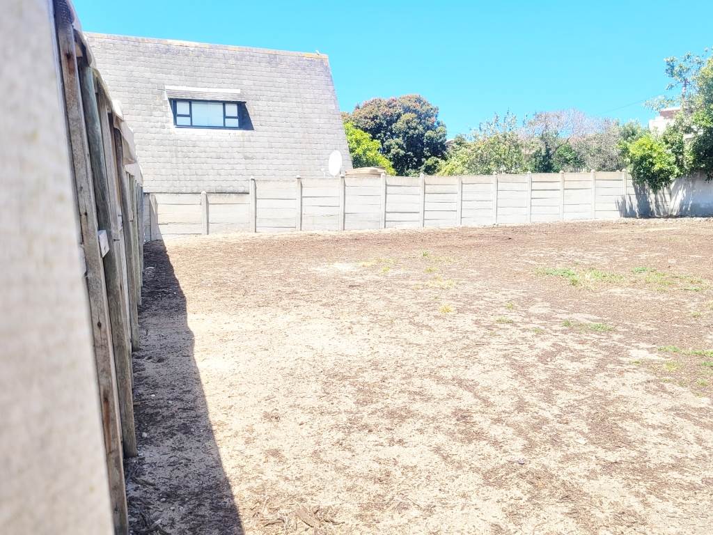1285 m² Land available in Struisbaai photo number 8