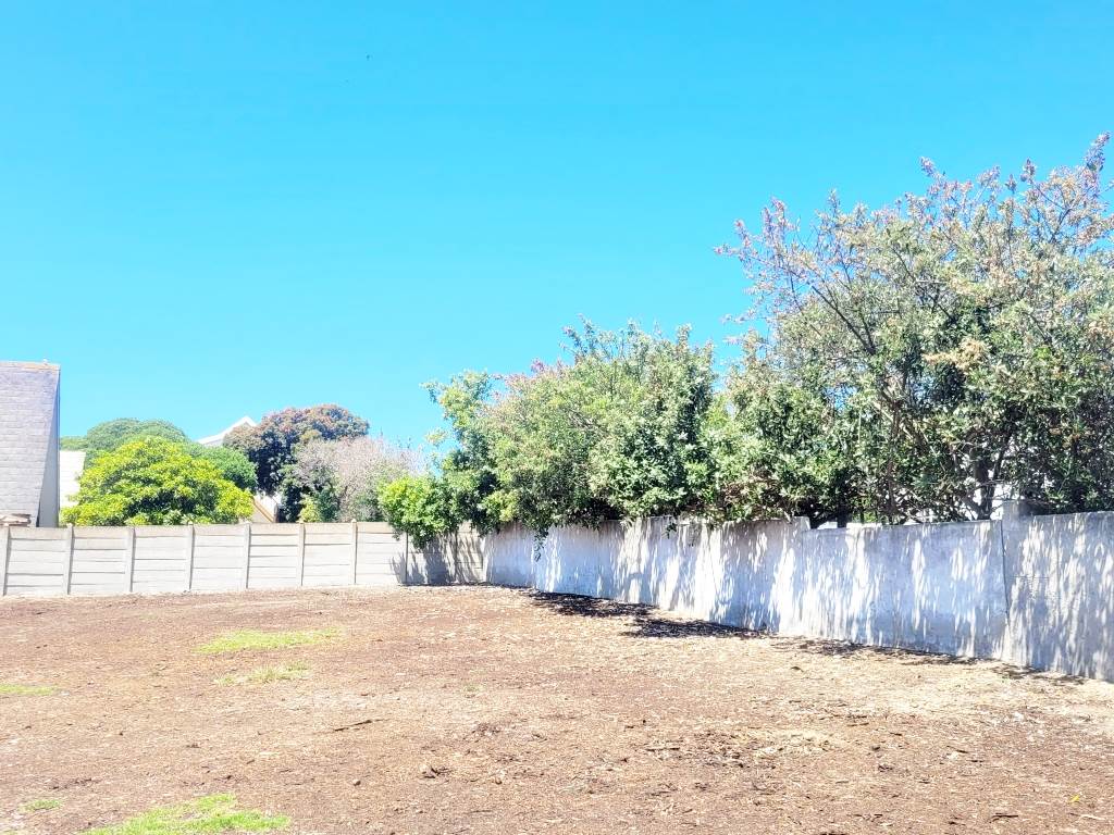 1285 m² Land available in Struisbaai photo number 13