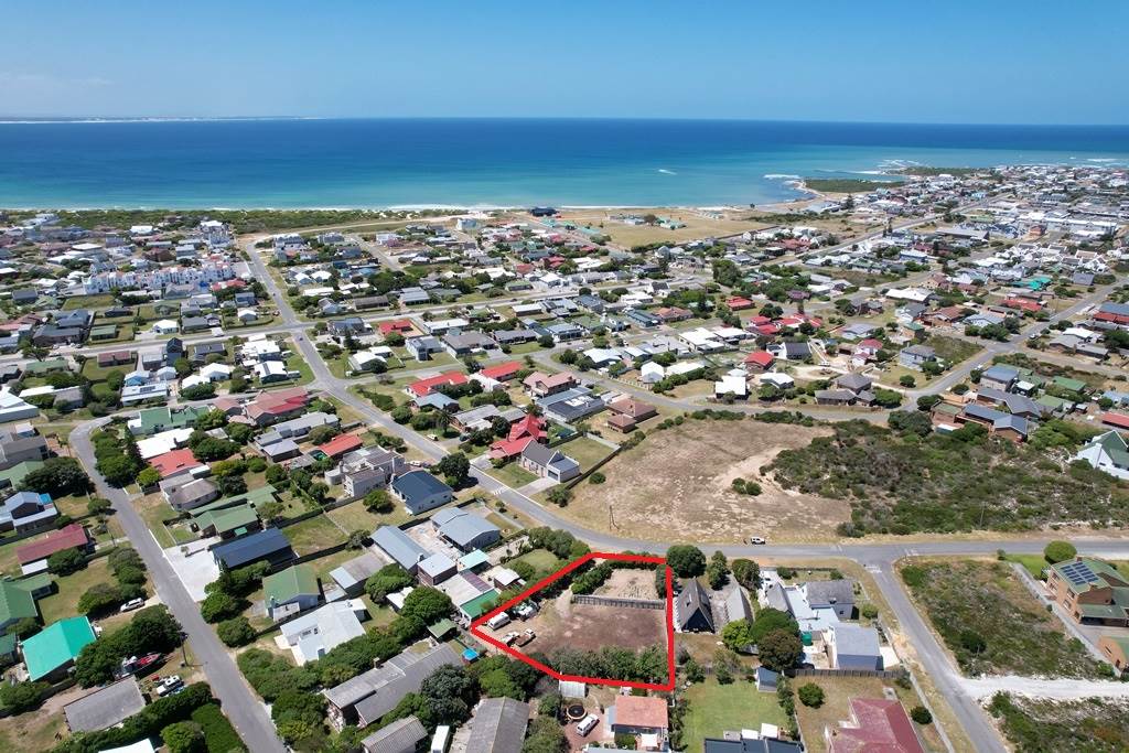 1285 m² Land available in Struisbaai photo number 1