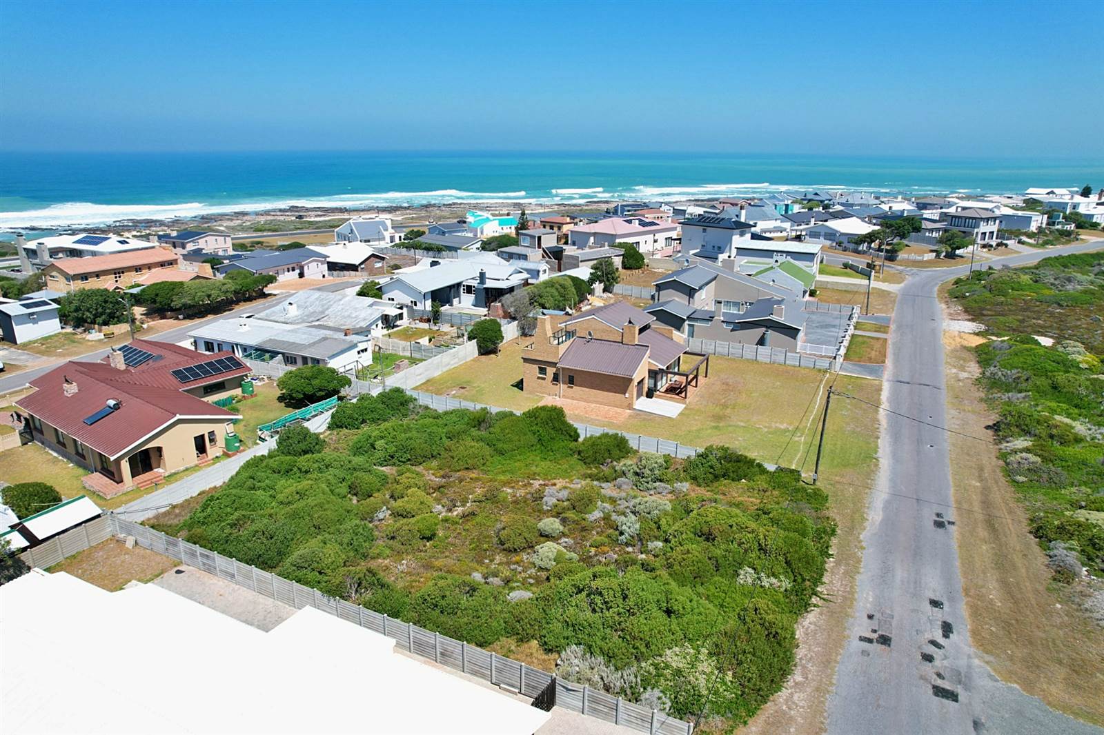 1011 m² Land available in Struisbaai photo number 4