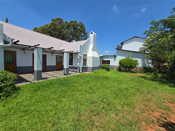 3 Bedroom House 3 Bedroom House
