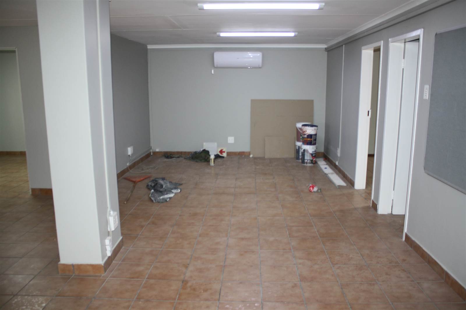 320  m² Commercial space in Waterval East photo number 6