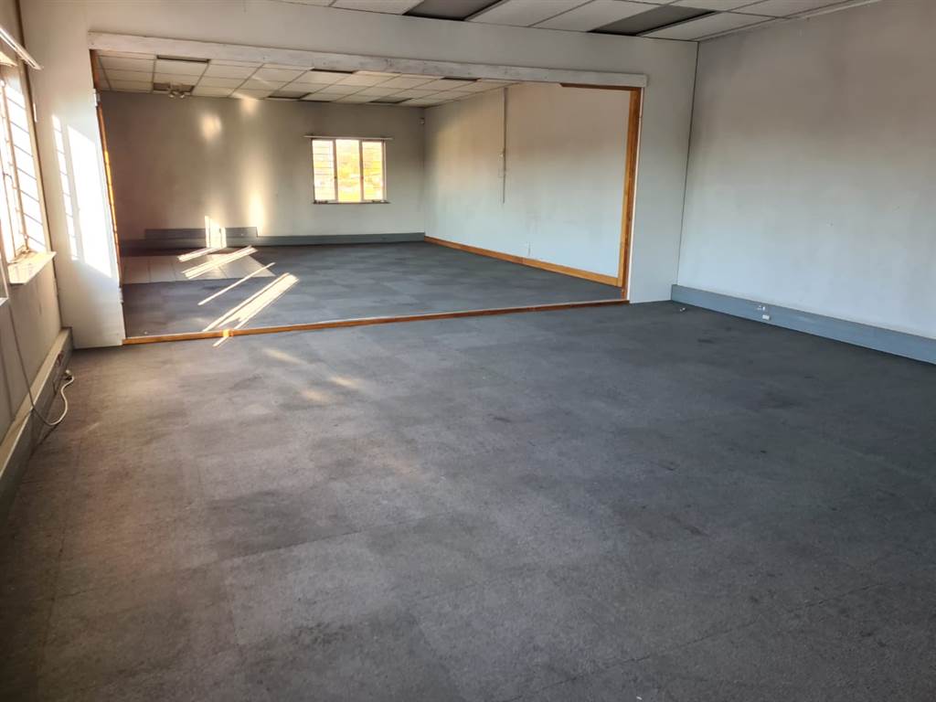 550  m² Commercial space in Bethlehem Central photo number 6