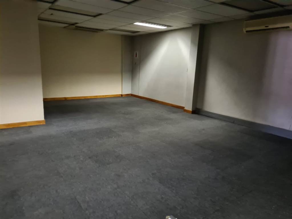 550  m² Commercial space in Bethlehem Central photo number 4