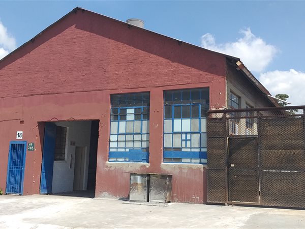 270  m² Industrial space