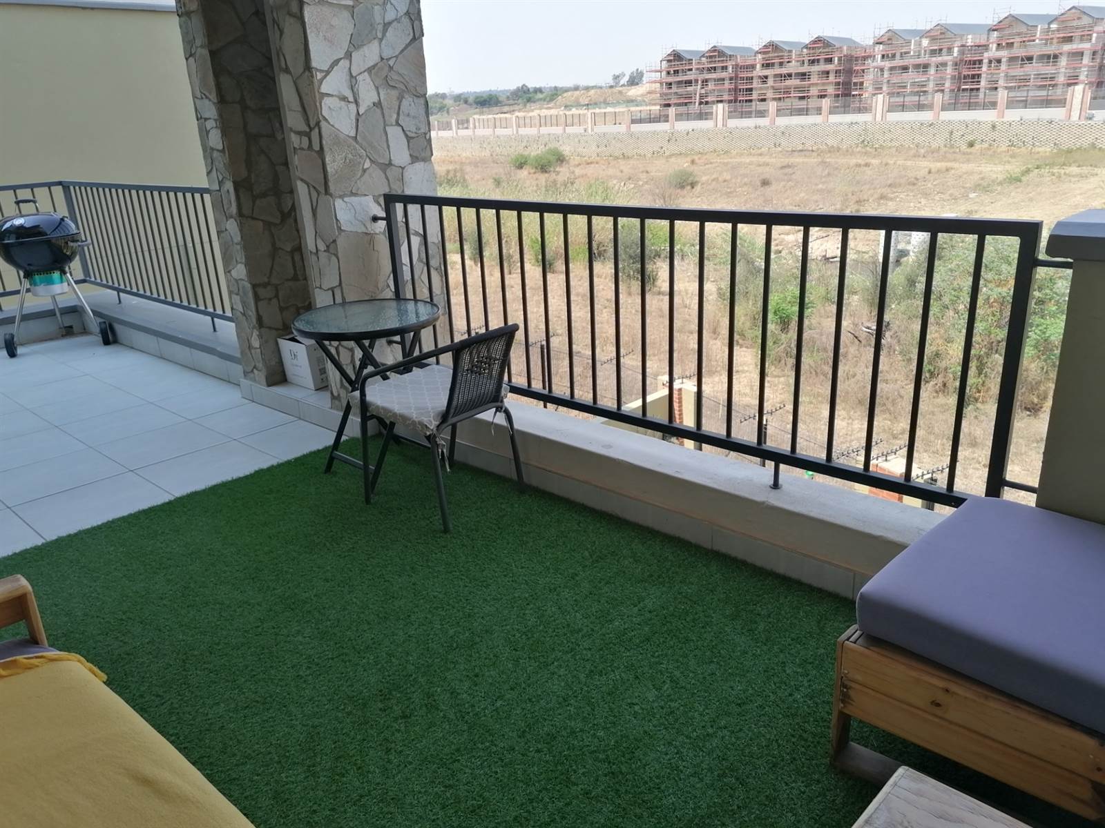 2 Bed Apartment in Waterval photo number 1