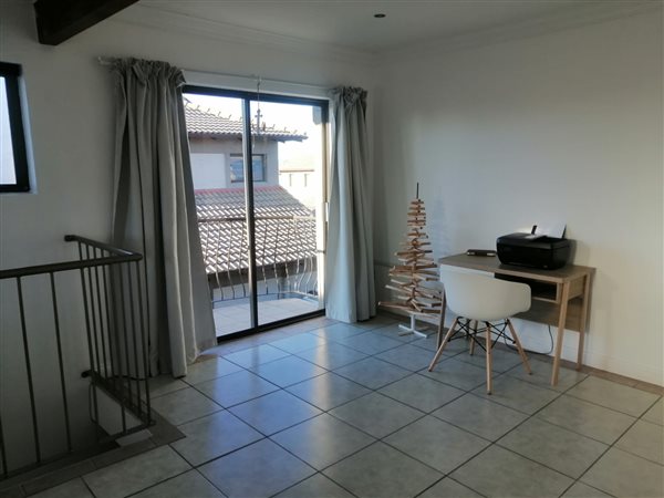 3 Bedroom Apartment 3 Bedroom Apartment