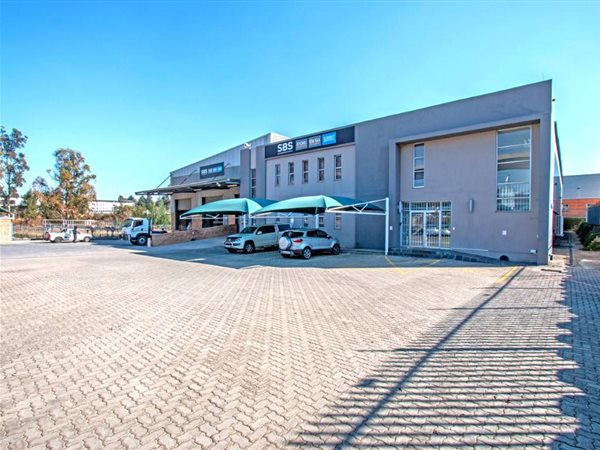 2 276  m² Commercial space