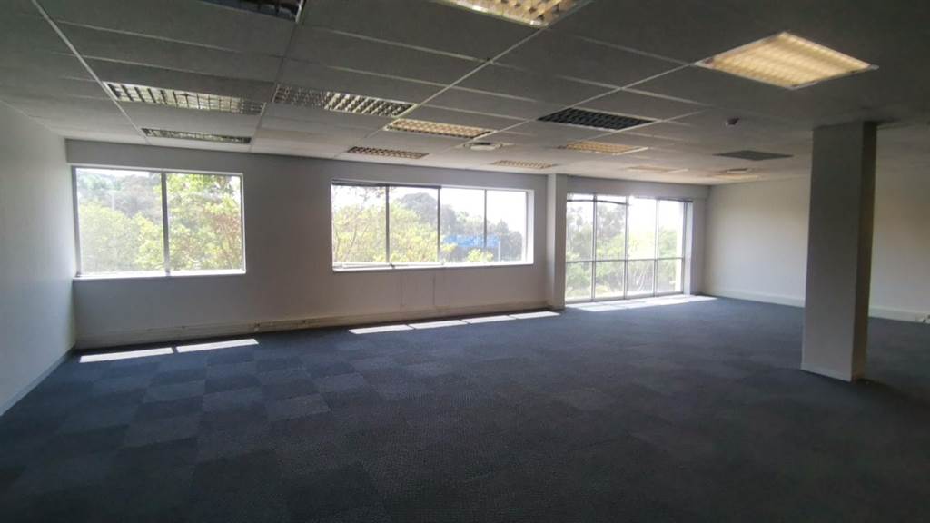 337  m² Commercial space in Bedfordview photo number 7