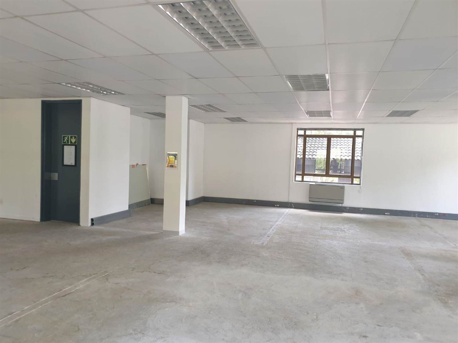 181  m² Commercial space in Hyde Park photo number 4