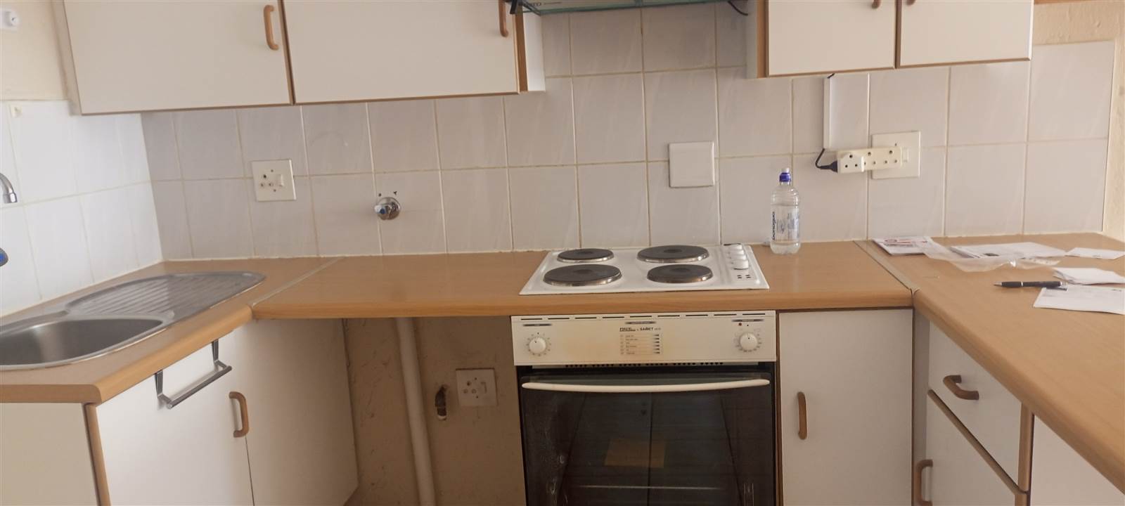 2 Bed Apartment in New Redruth photo number 14