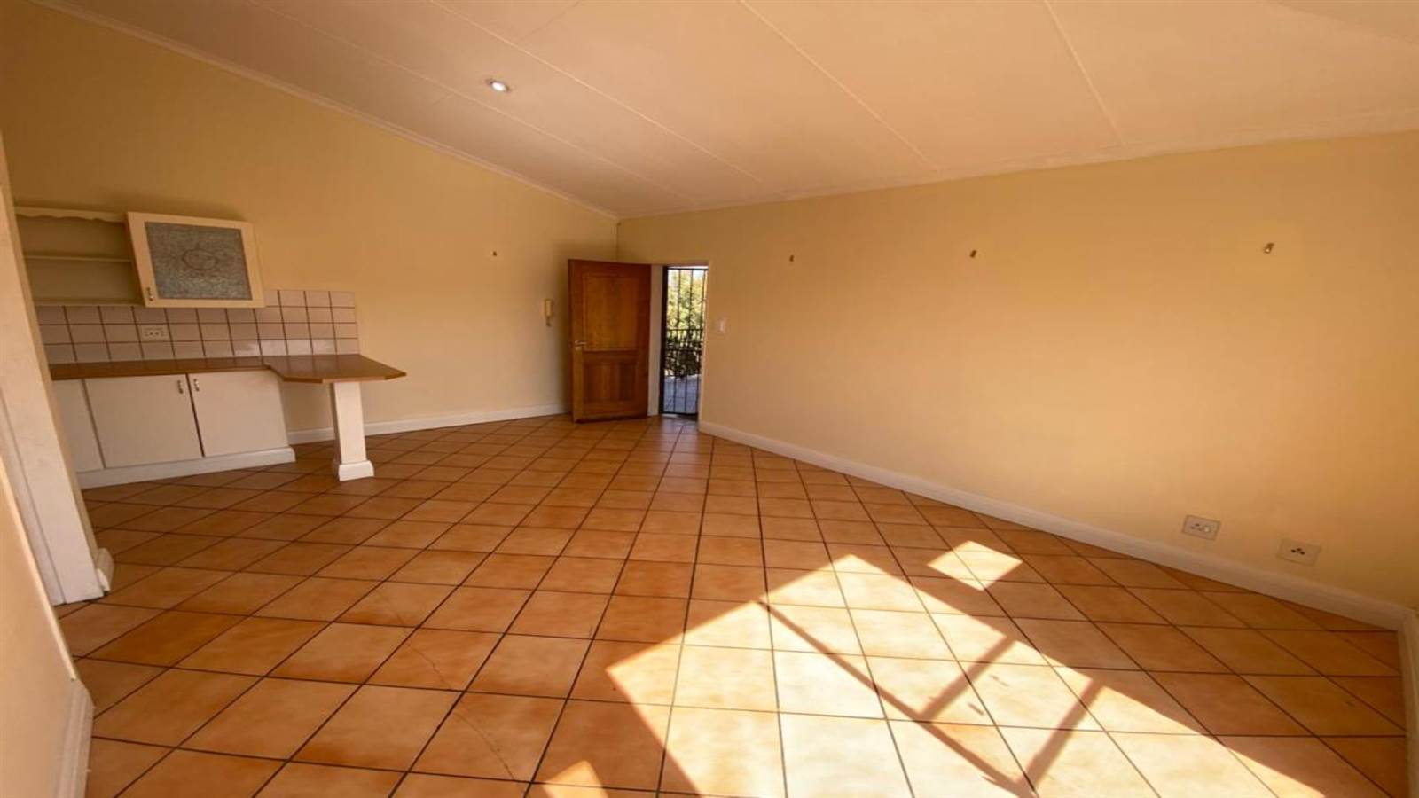 937  m² Commercial space in Alberton photo number 9
