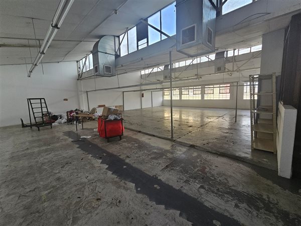 500  m² Industrial space in Maitland