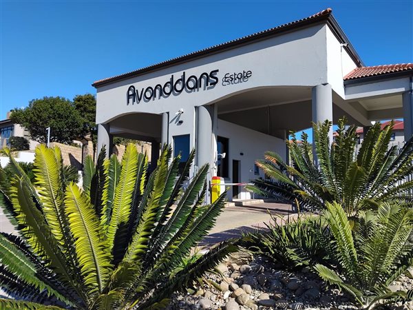 824 m² Land 824 m² Land