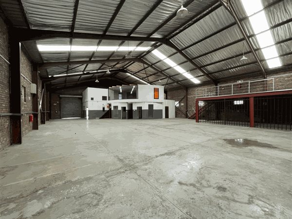 650  m² Industrial space