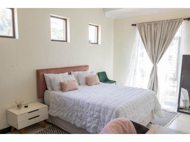 4 Bed Apartment in Bushwillow Park Estate photo number 12
