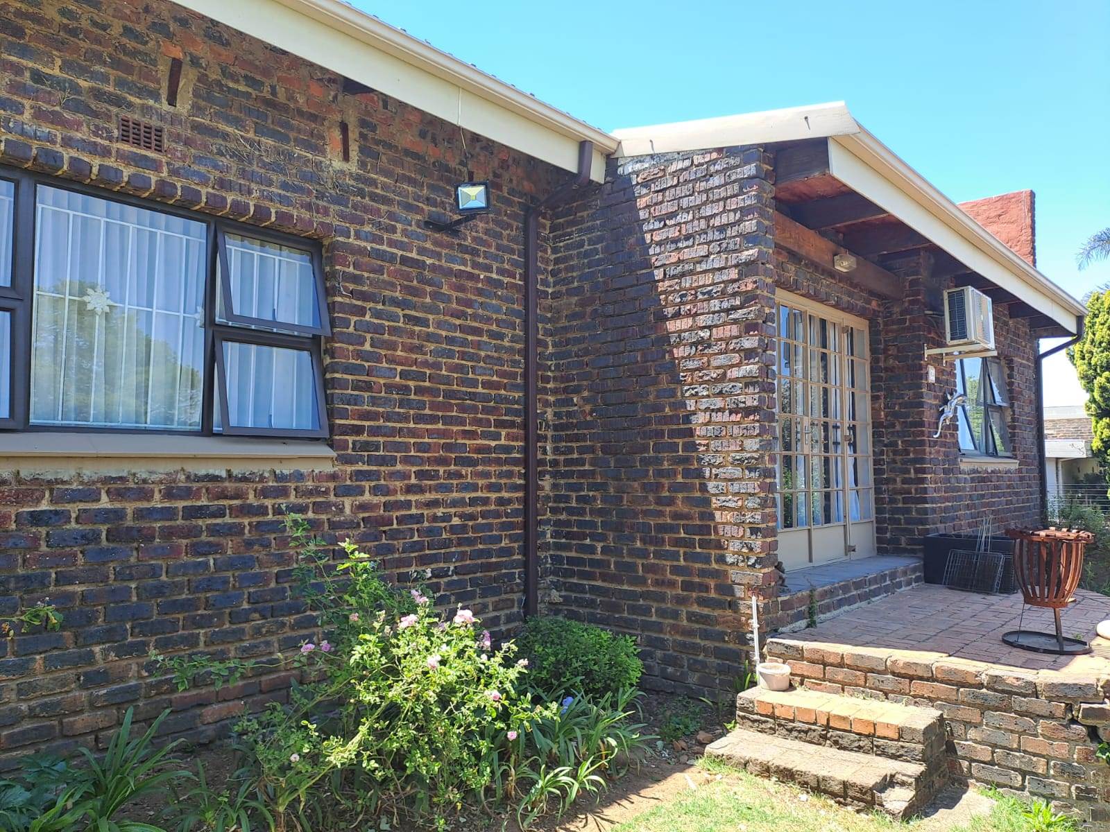 3 Bed House in Waterval Estate photo number 29