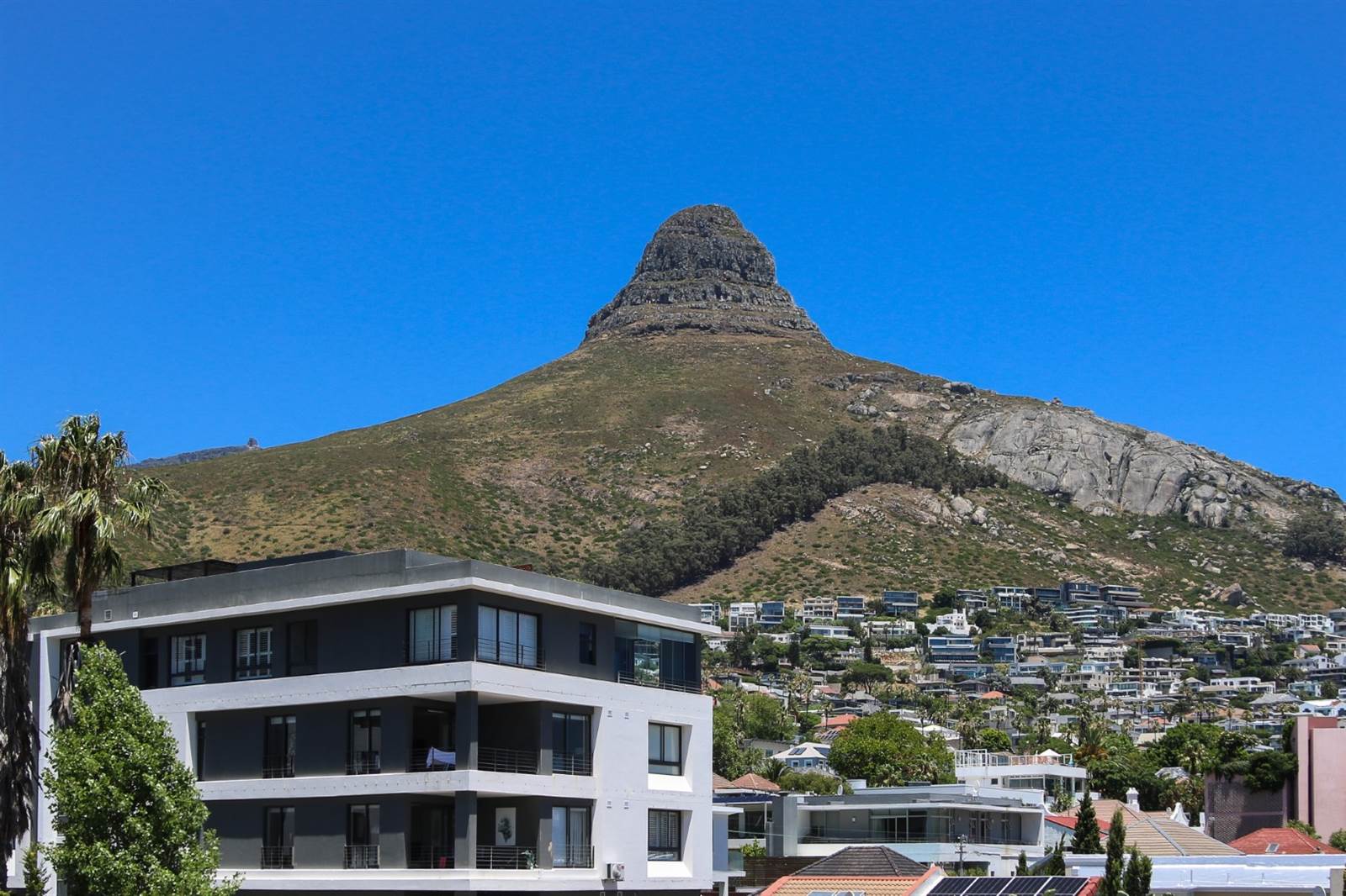 3 Bed Apartment in Fresnaye photo number 19