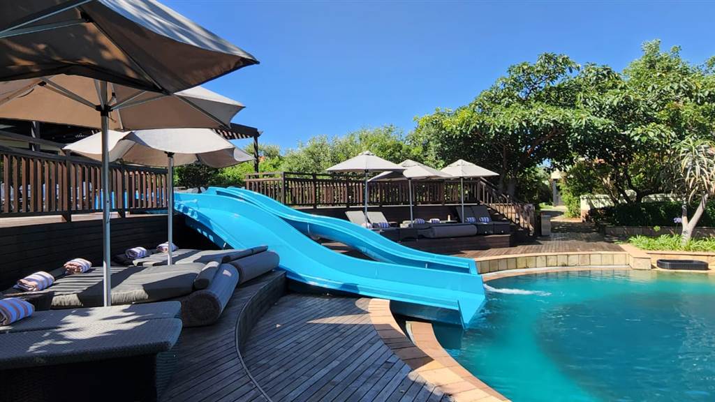 2 Bed Apartment in Zimbali Estate photo number 15