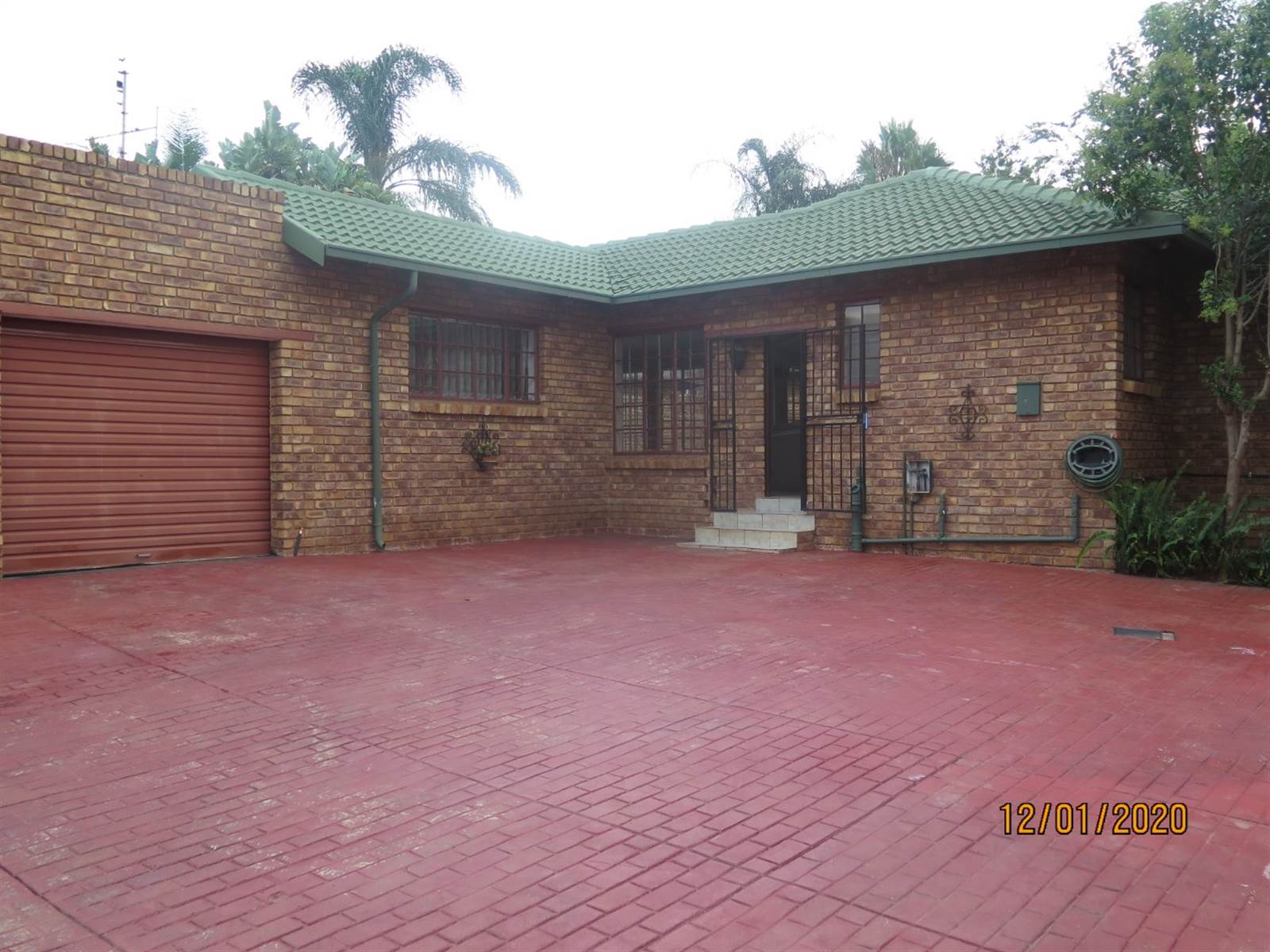 3 Bed House in Glen Marais photo number 1