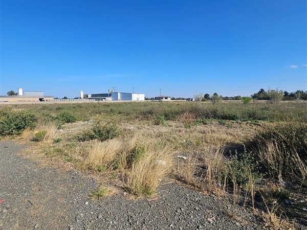 4 m² Land 4 m² Land