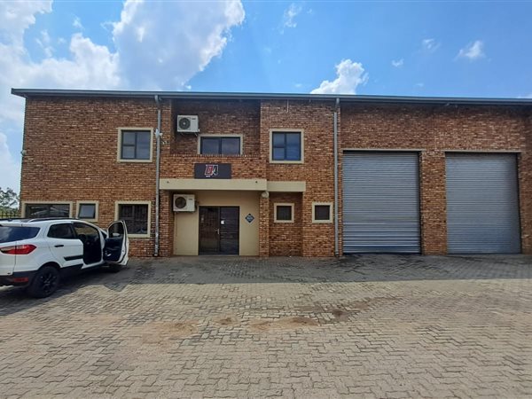 284  m² Industrial space