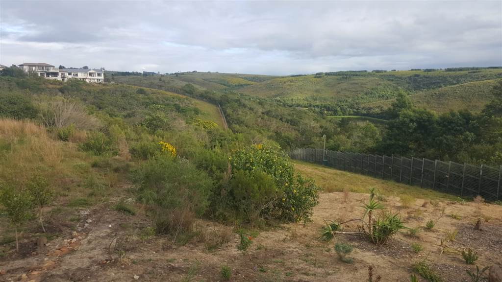 854 m² Land available in Baron View photo number 9