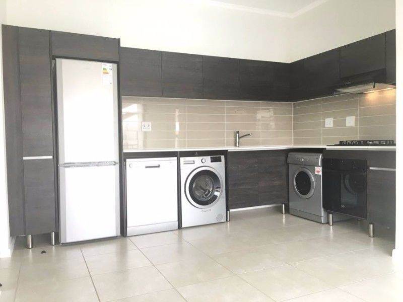 1 Bed Apartment in Modderfontein photo number 18