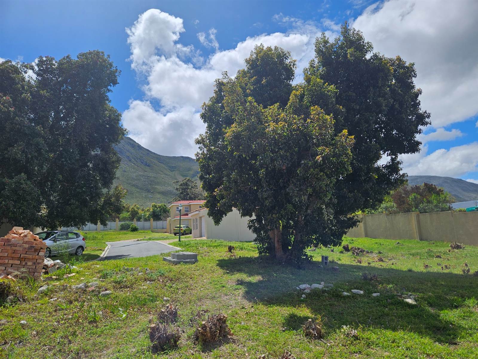 351 m² Land available in Kleinmond photo number 8