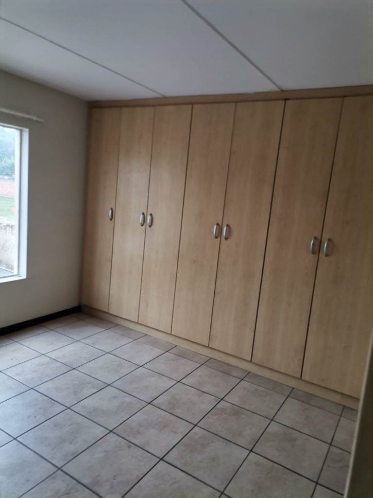 2 Bed Apartment in Noordwyk photo number 26