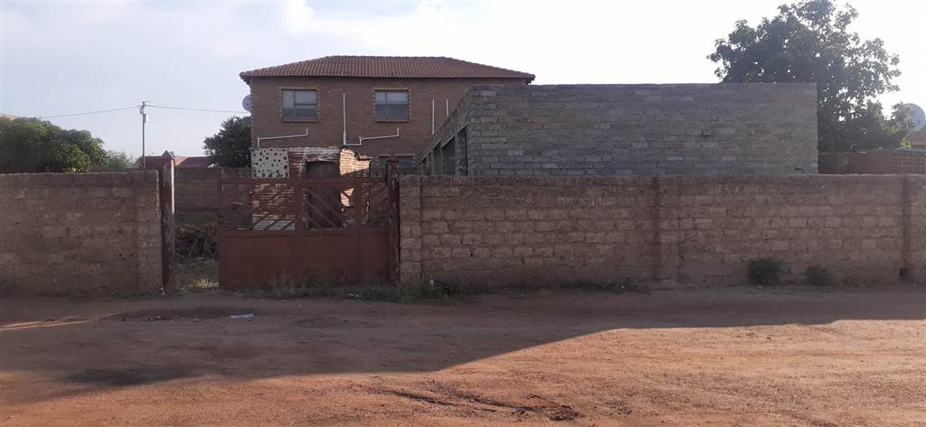 420 m² Land available in Soshanguve photo number 4