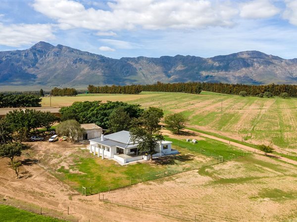 205 ha Farm in Wellington Central
