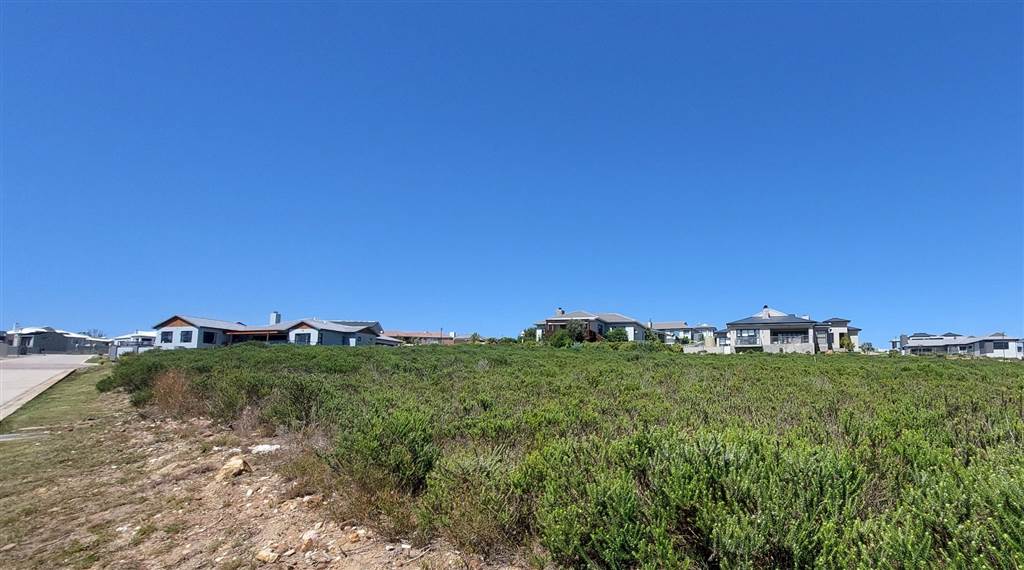 976 m² Land available in Jeffreys Bay photo number 1