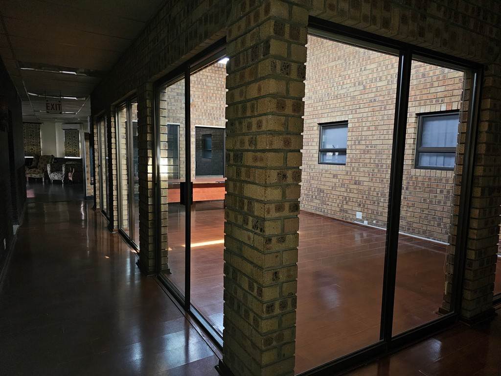 770  m² Commercial space in Witbank Central photo number 19