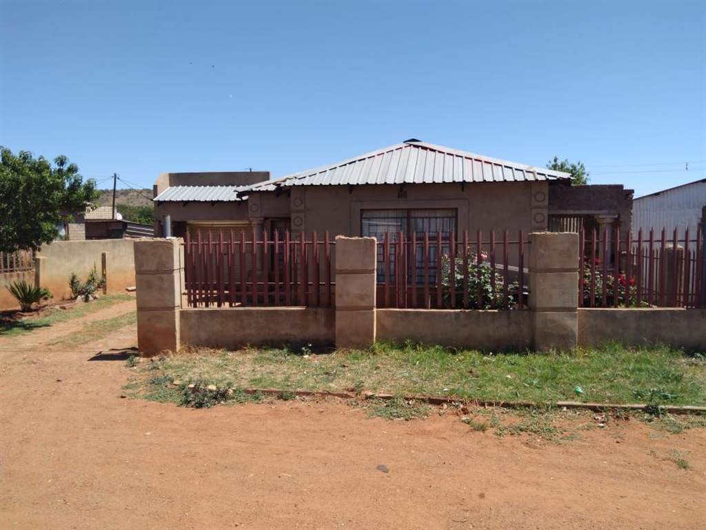 3 Bed House in Ikageng photo number 22