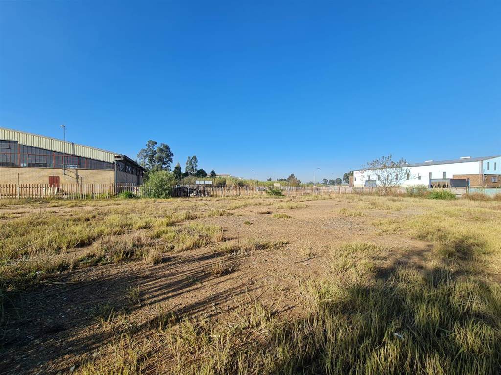 4700 m² Land available in Wadeville photo number 30