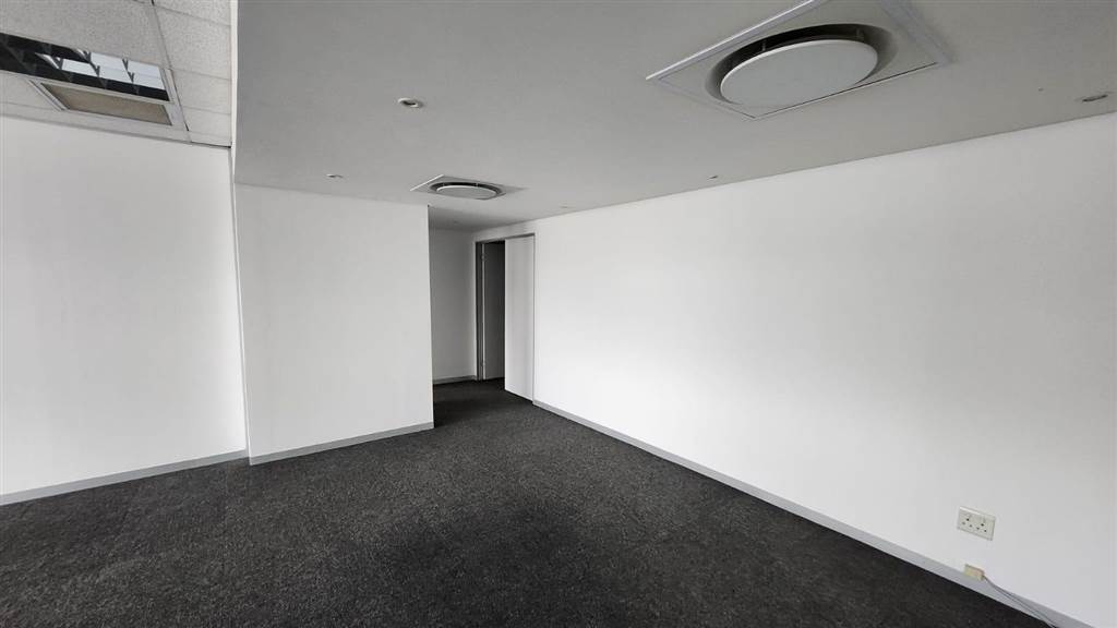 274  m² Commercial space in Annlin photo number 4