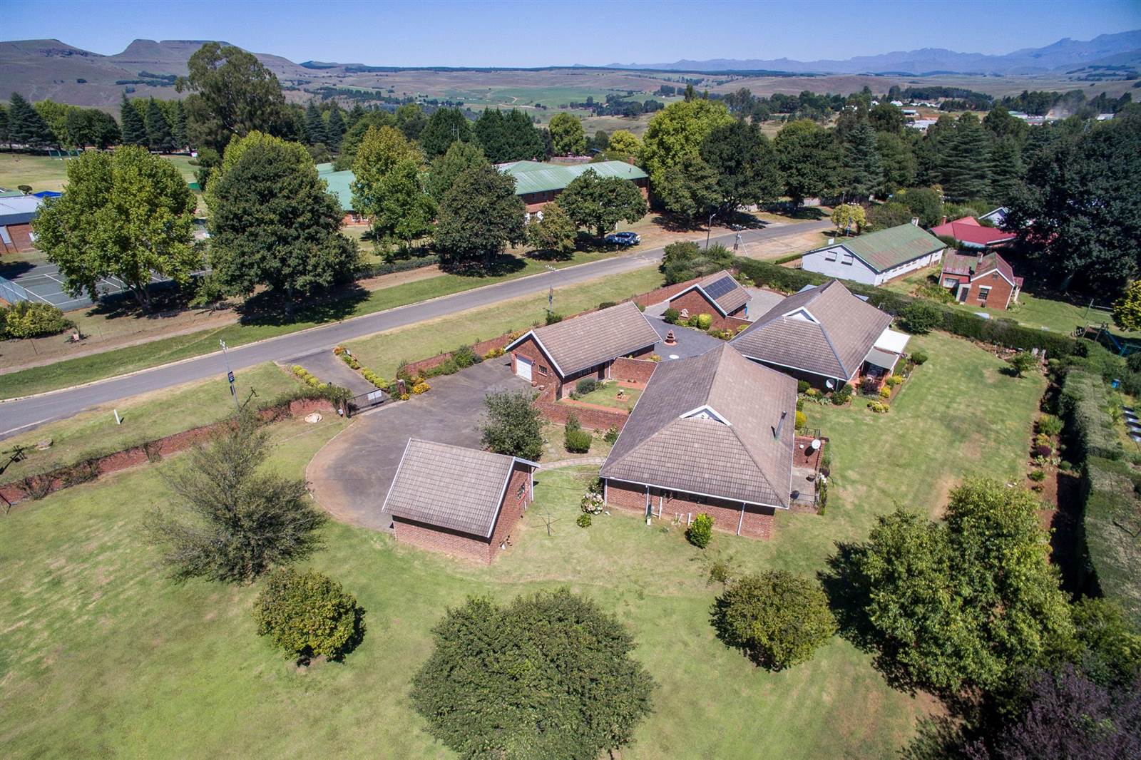 2 Bed Cluster in Underberg photo number 25