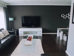 3 Bed House in Elspark