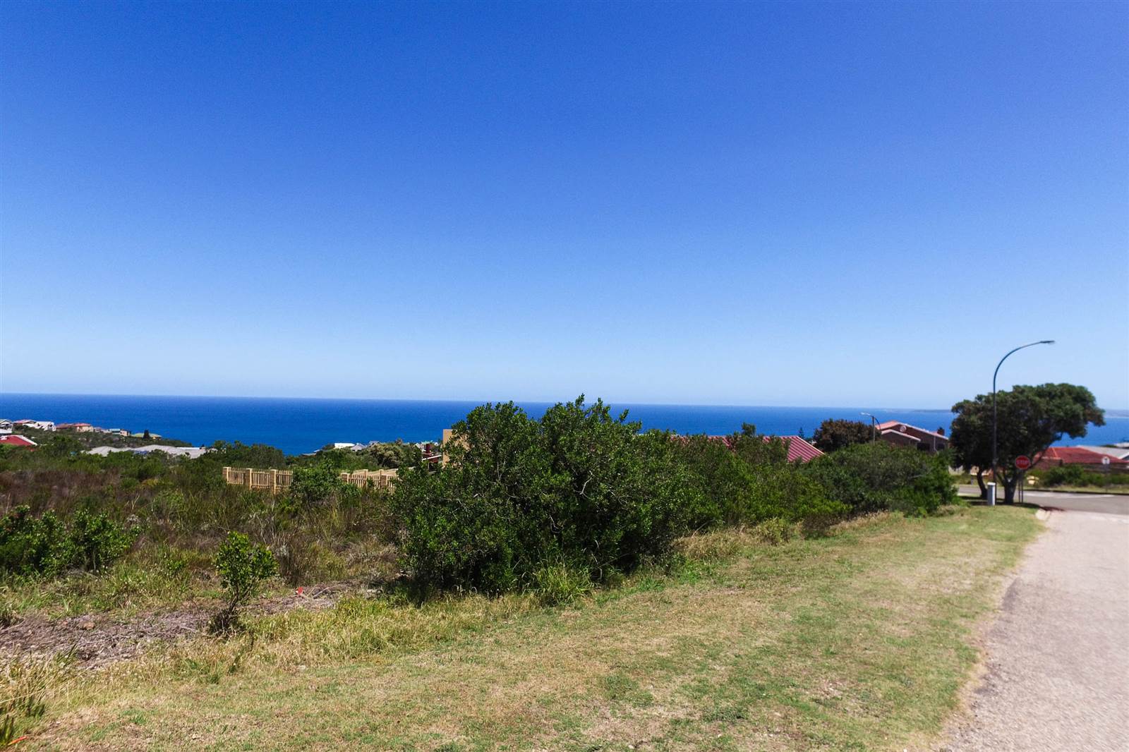 1286 m² Land available in Dana Bay photo number 9