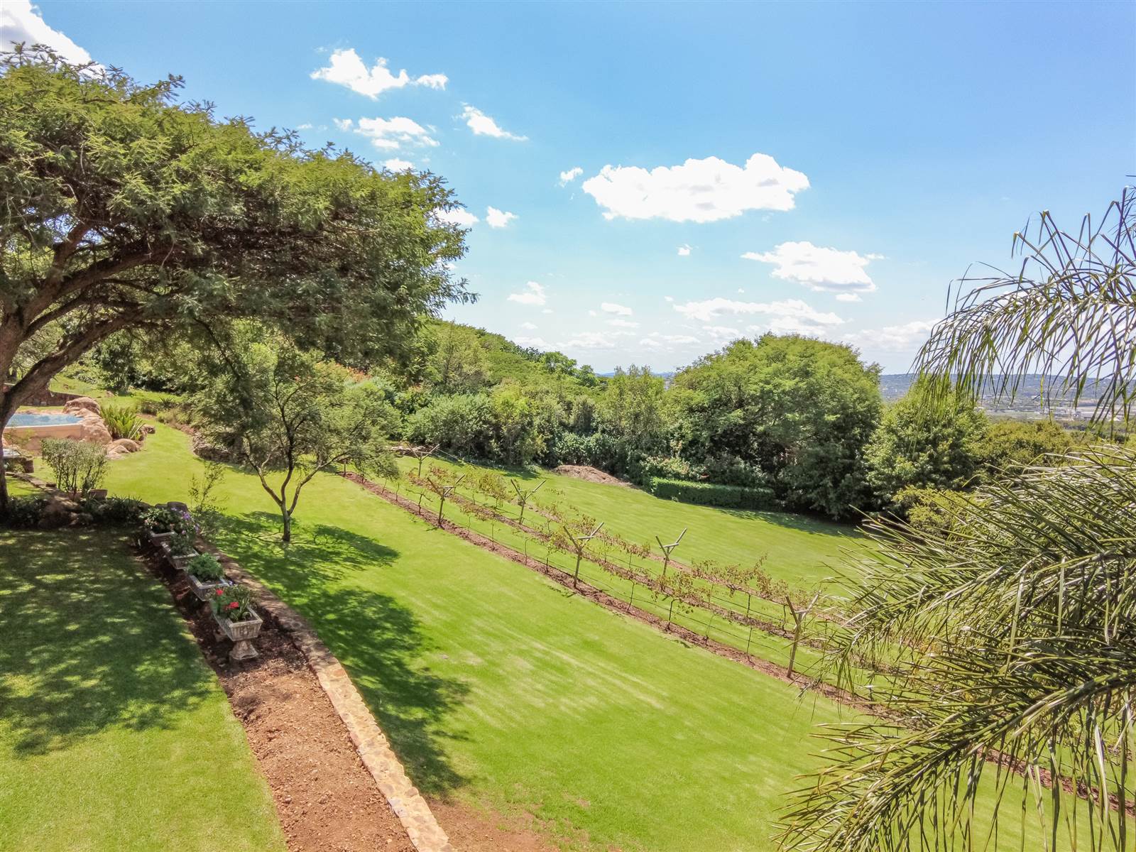 4 Bed House in Mooikloof Equestrian Estate photo number 9