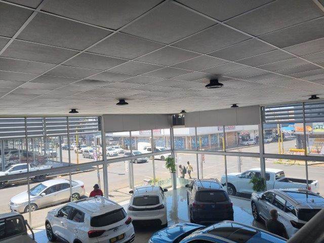 350  m² Commercial space in Bloemfontein photo number 6
