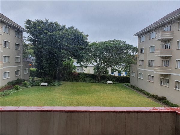 2 Bed Apartment in Newlands