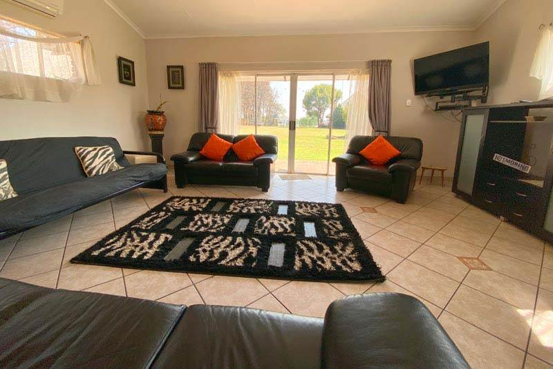 8 Bed House in Vaal Marina photo number 16
