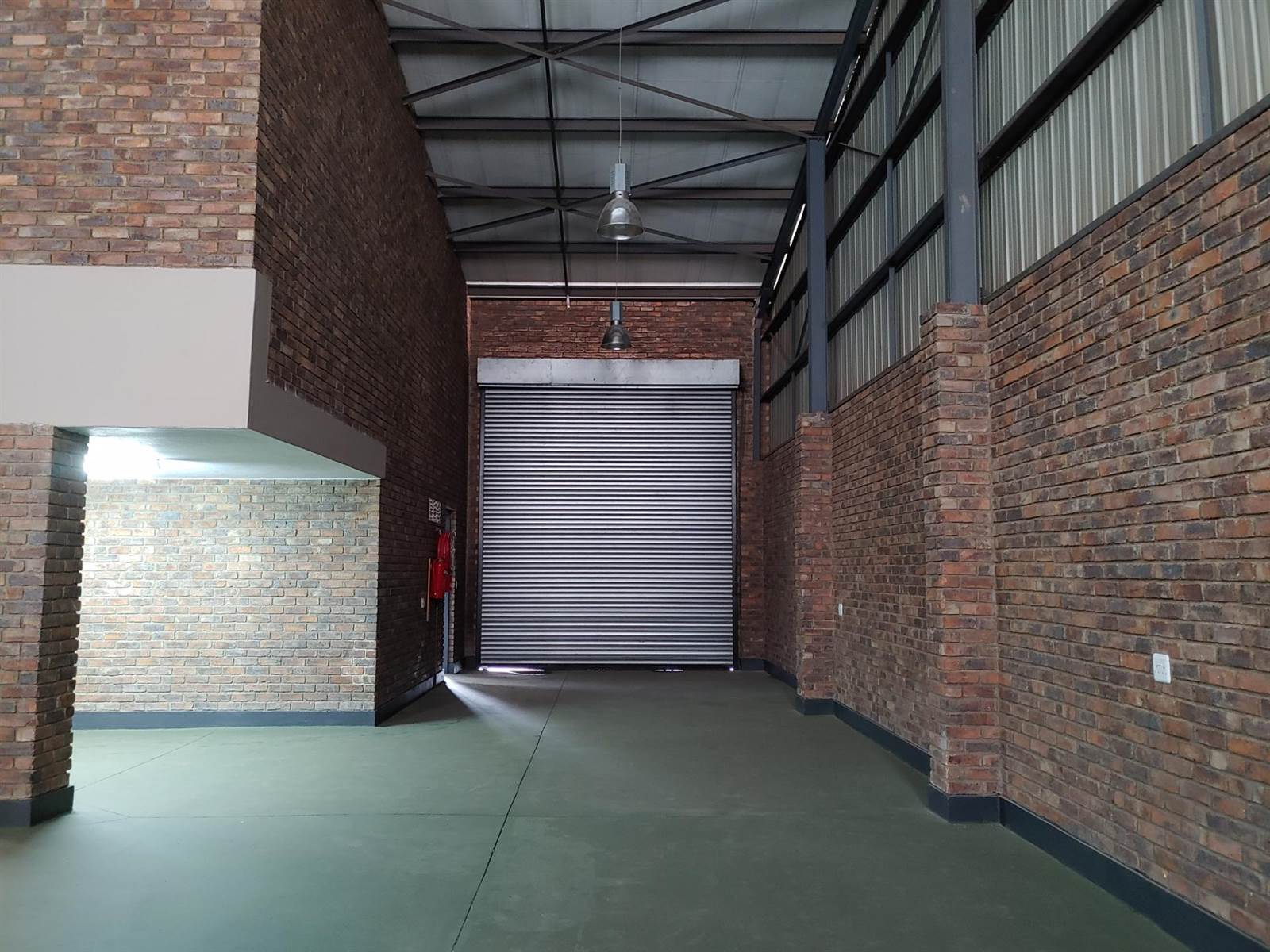 2945  m² Industrial space in Clayville photo number 12