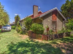 3 Bed House in Rhodesfield