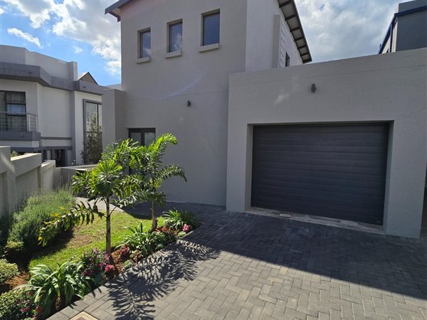 2 Bedroom House 2 Bedroom House