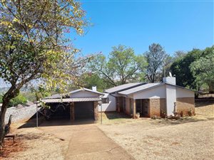 4 Bed House in Signal Hill