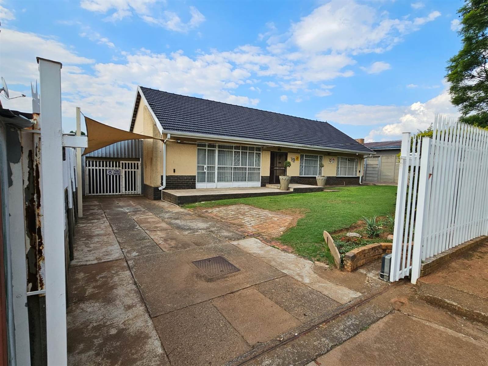 3 Bed House in Kempton Park Ext 3 photo number 1